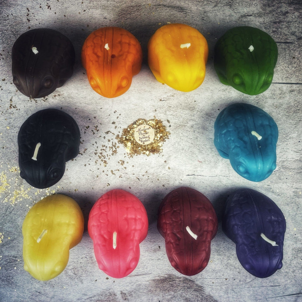 Beeswax Lucky Money Frog Spell Candle - Abundance & Prosperity Magic