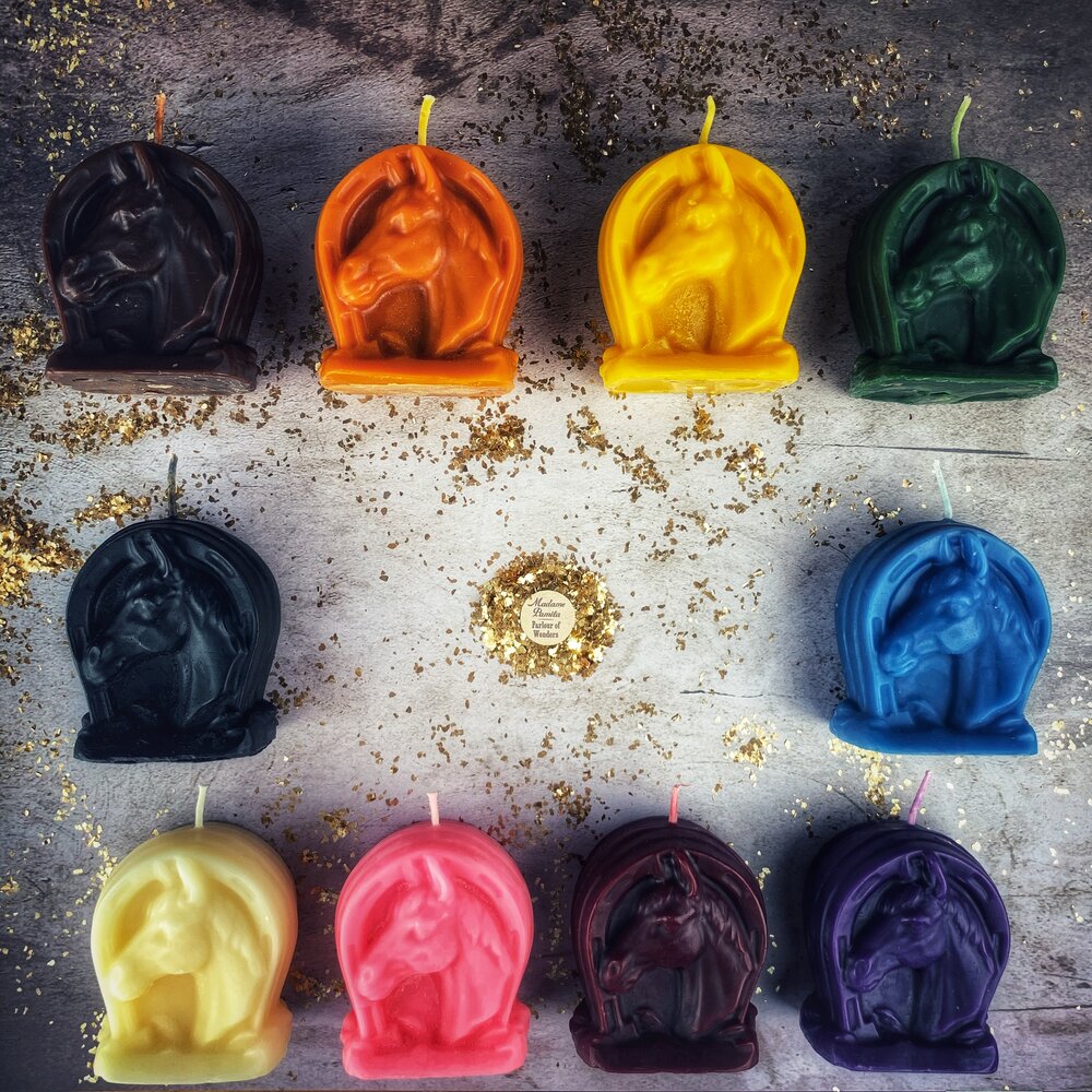 Beeswax Lucky Horseshoe Spell Candle - Luck & Power Magic