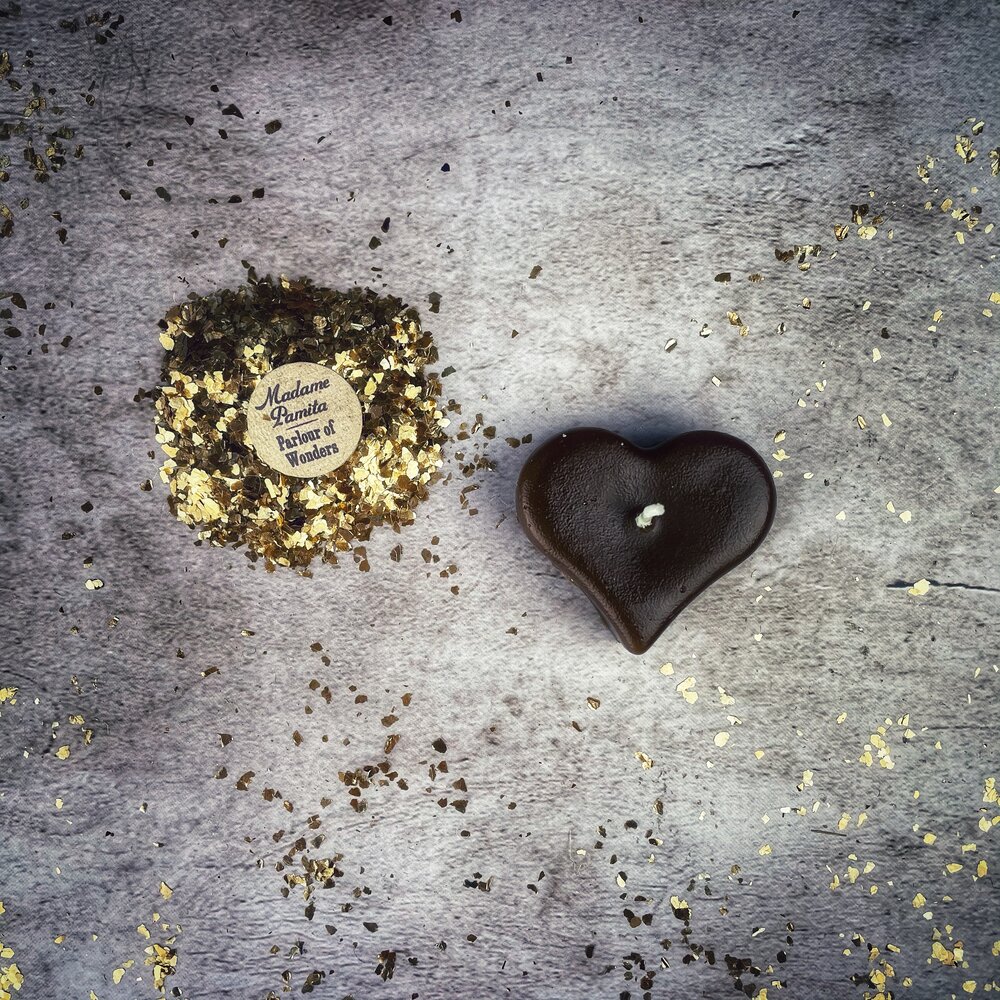 Beeswax Mini Heart Spell Candle - Love Influence & Emotional Healing Magic