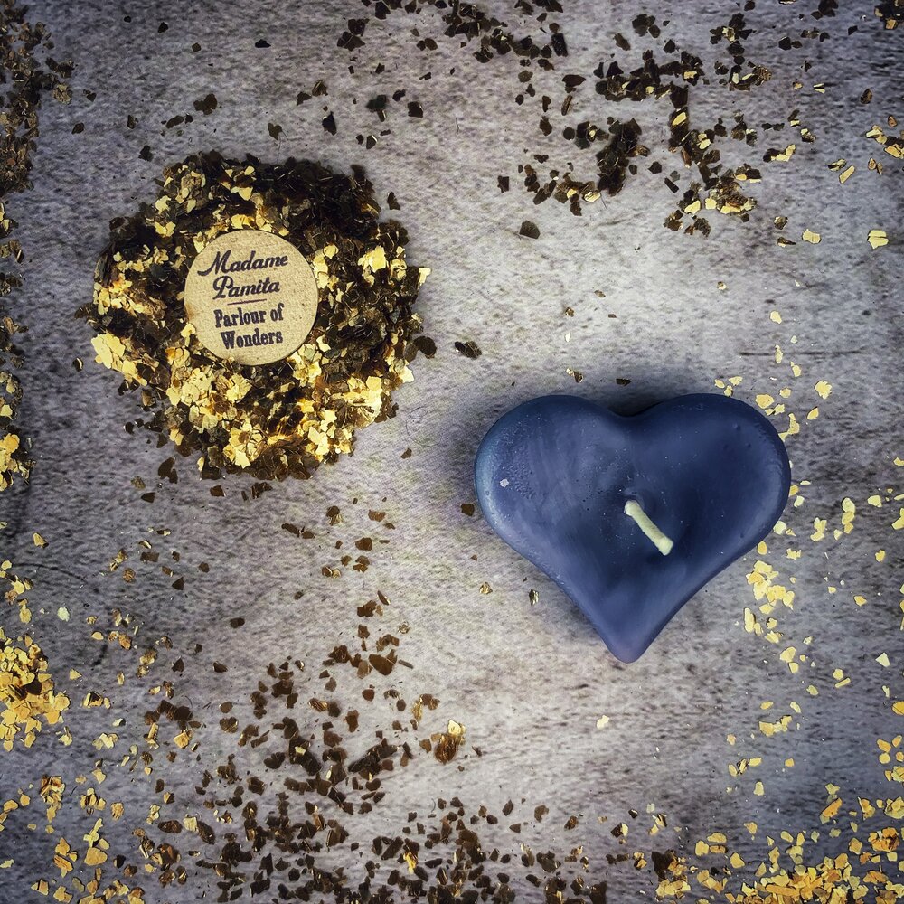 Beeswax Mini Heart Spell Candle - Love Influence & Emotional Healing Magic